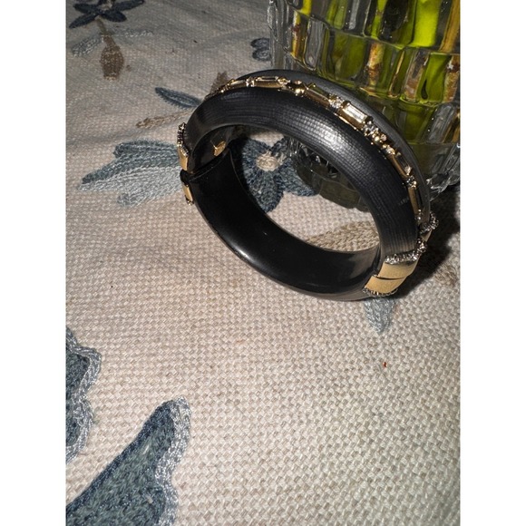 Alexis Bittar Lucite Bangle Bracelet Black Gold Tone Crystal Accent Designer - Picture 5 of 9